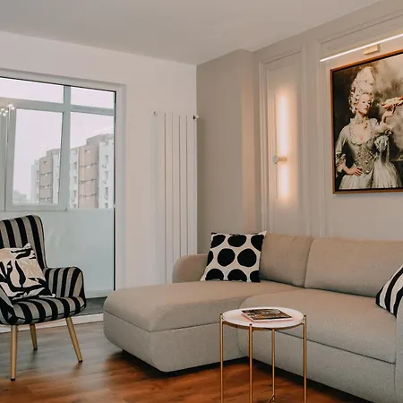 Downtown Unirii Square Apartament Bucureşti