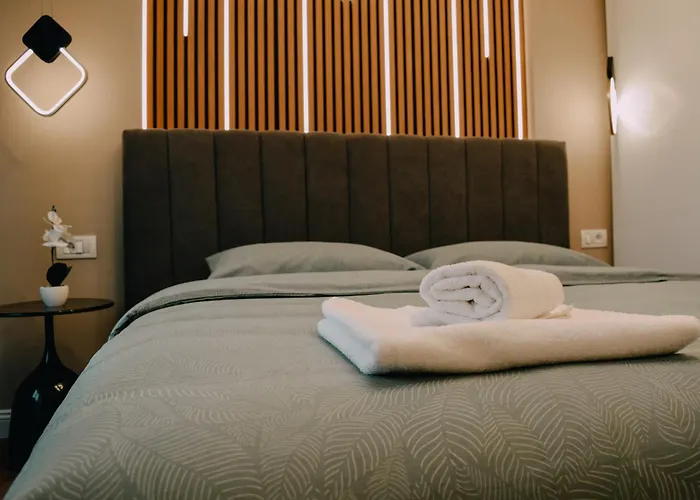 Downtown Unirii Square * Bukarest